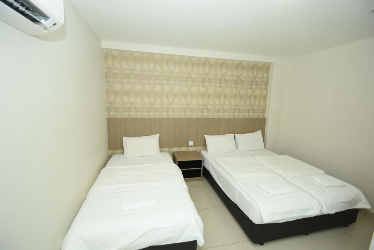 56 Hotel Mentekab Екстериор снимка