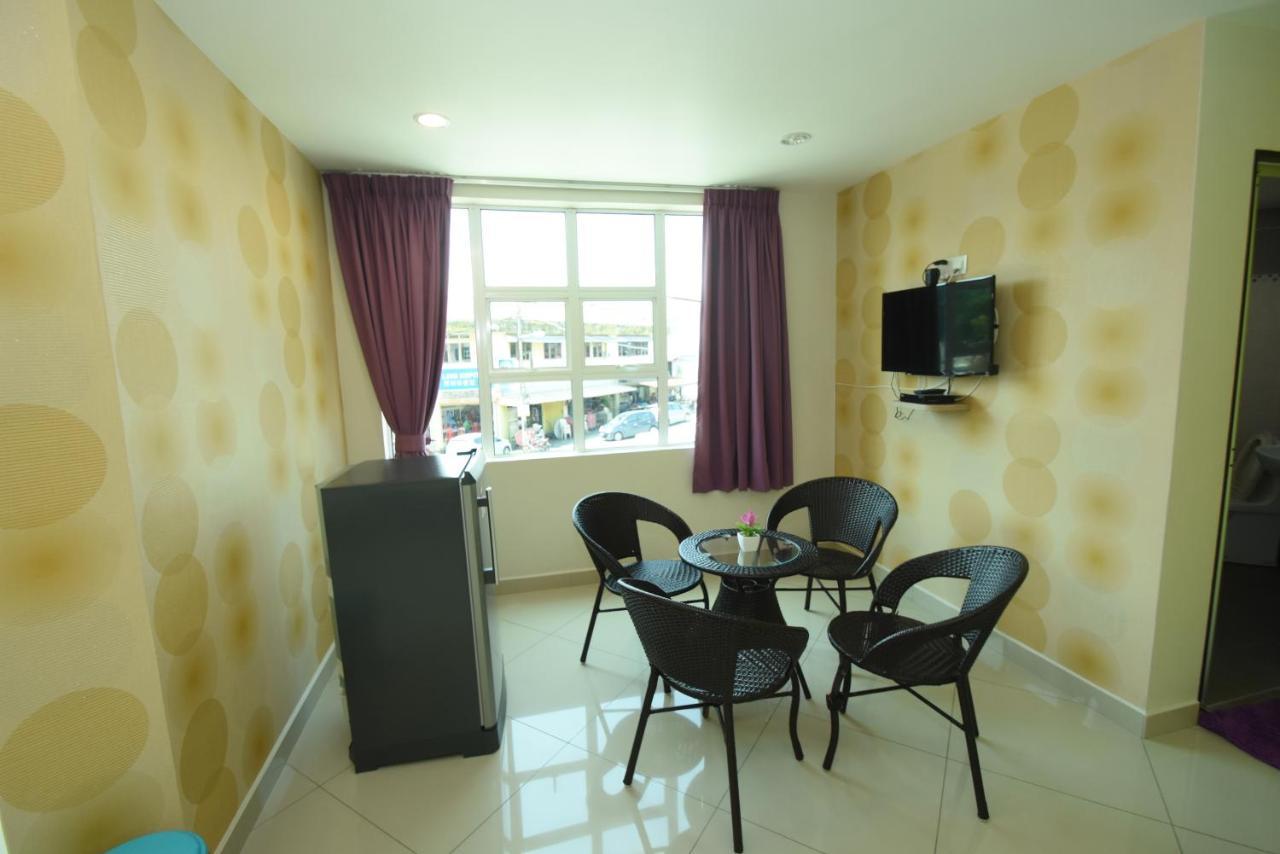 56 Hotel Mentekab Екстериор снимка