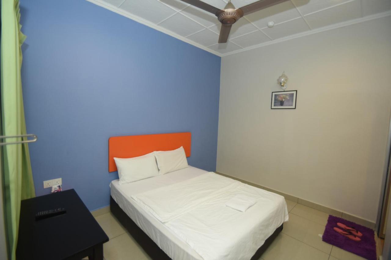 56 Hotel Mentekab Екстериор снимка