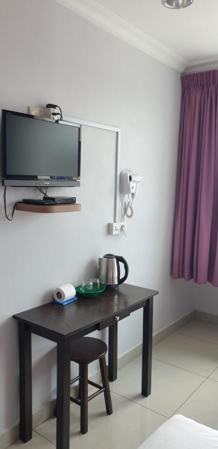 56 Hotel Mentekab Екстериор снимка